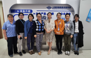 通讯稿 -日本色情
新一批获上海市巾帼先进集体和个人880