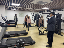 黄浦区团区委调研日本色情
人才公寓153